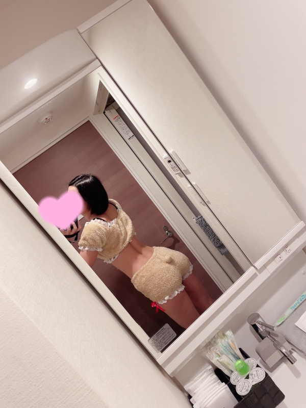 本日出勤です✨🤍💕画像