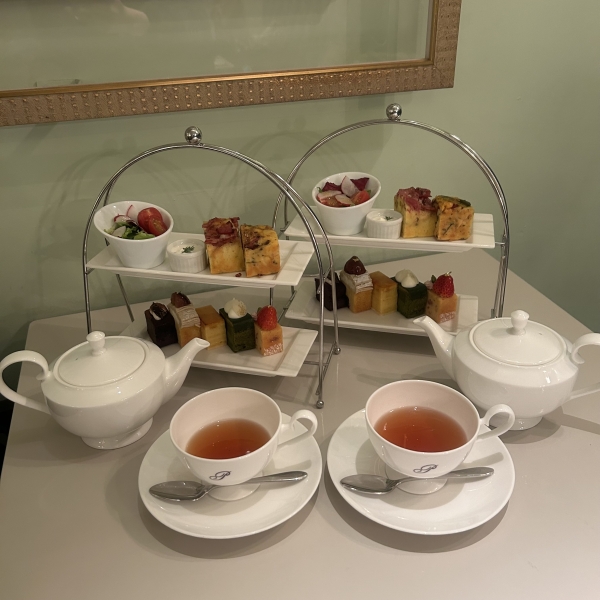 オシャレなカフェに行きたいな〜✨💞画像