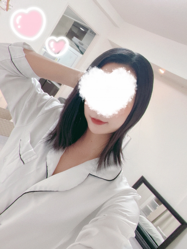 明日日曜日は出勤❣️画像