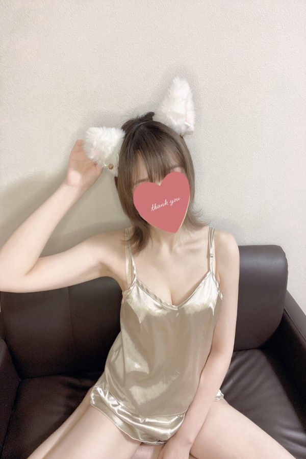 綾瀬せな
